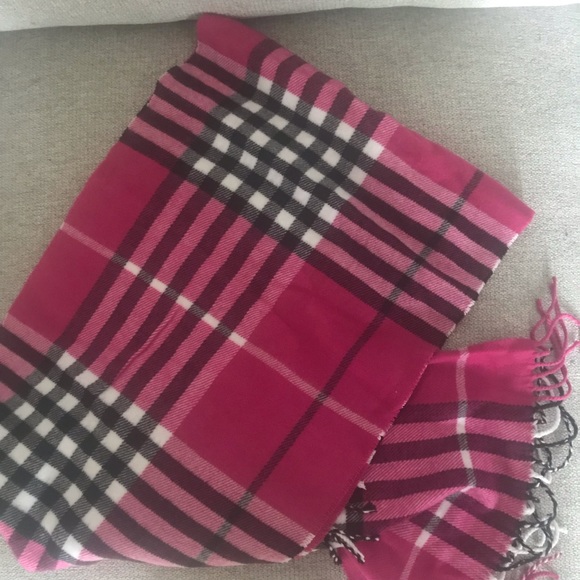 Patterned Scarf - Picture 2 of 3